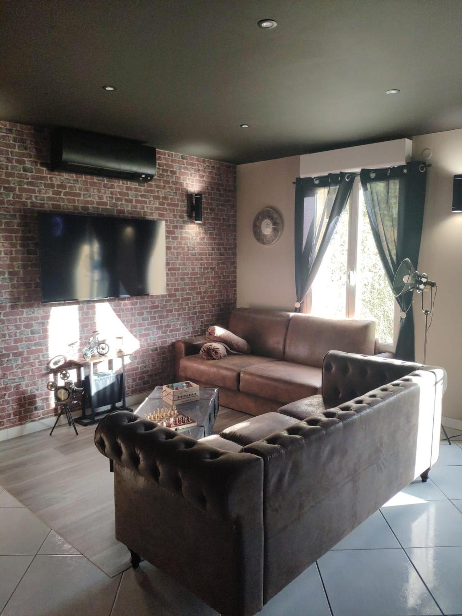 Le Manhattan Authentique Maison Climatisee 78 M2 Brasles Bagian luar foto